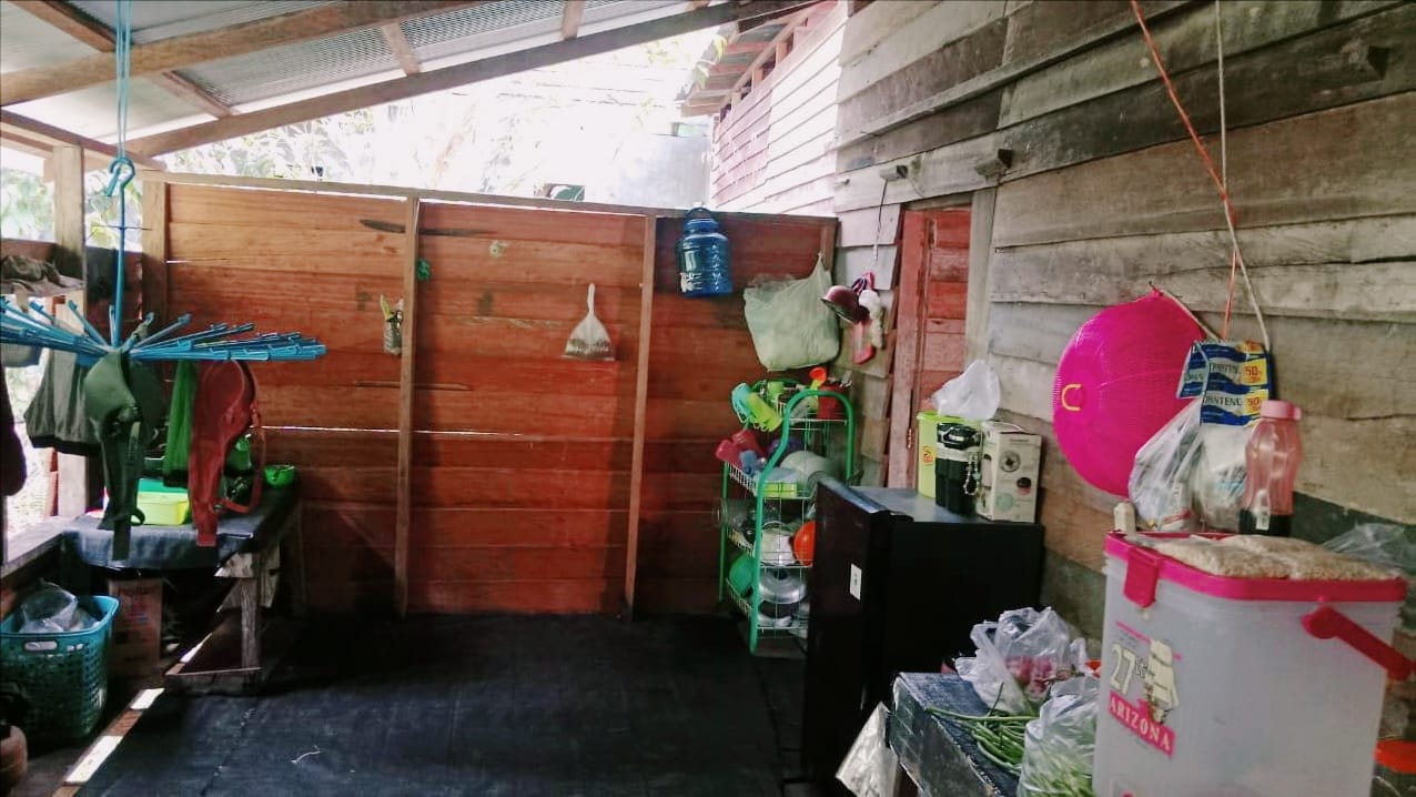 Kondisi Rumah Tomas Nanin saat ini yang perlu dilakukan rehab (perbaikan)